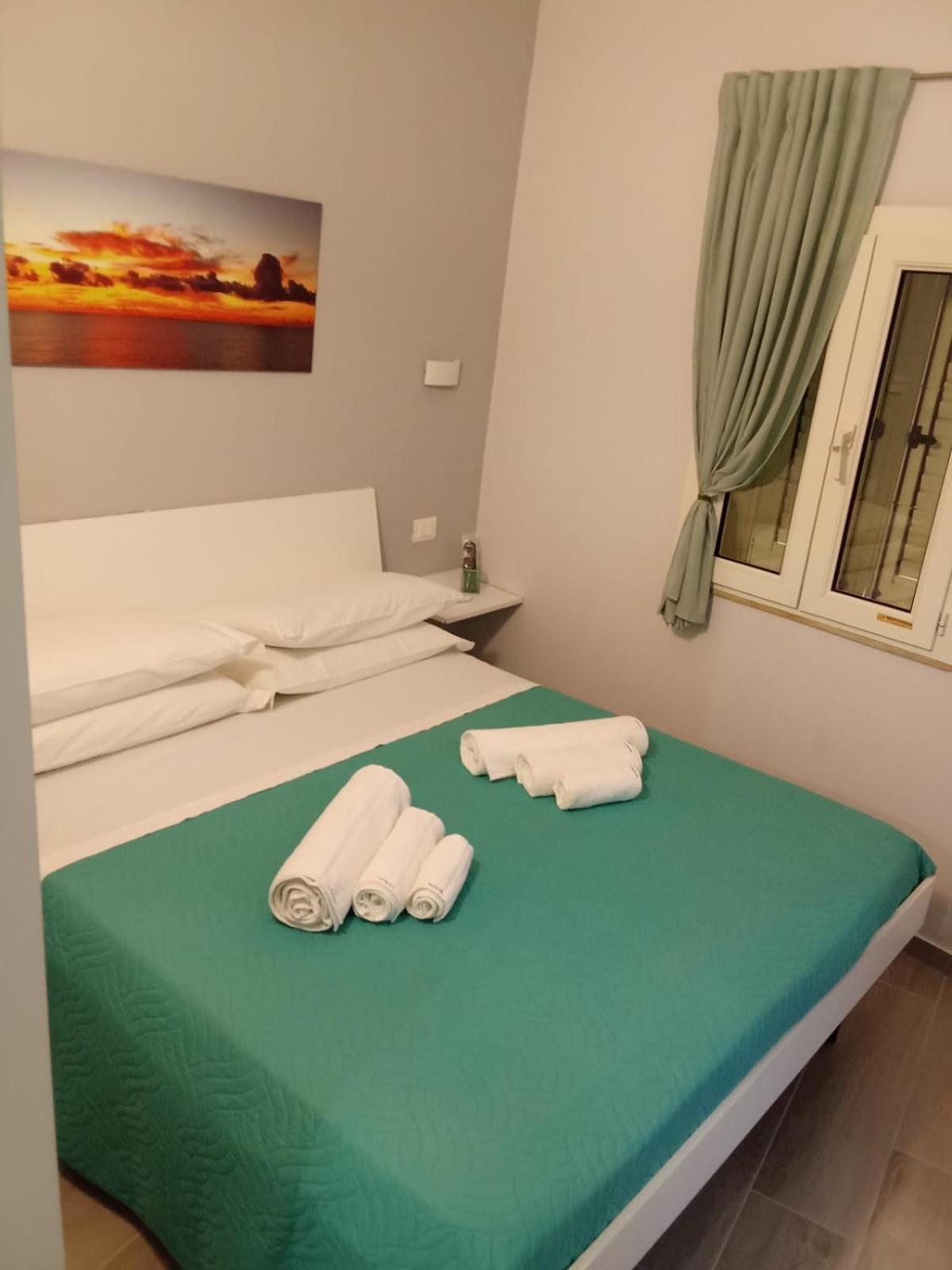 취아카 Le Vie Del Centro B&B 외부 사진