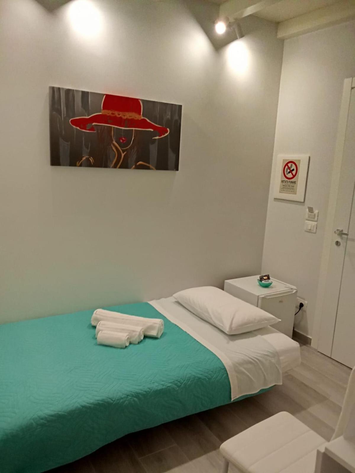 취아카 Le Vie Del Centro B&B 외부 사진